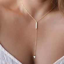 Load image into Gallery viewer, Heart Leaf Moon Pendant Necklace