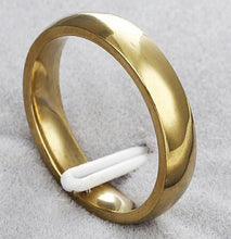 Load image into Gallery viewer, Rose Gold Anti-allergy Smooth Simple Wedding Couples Rings