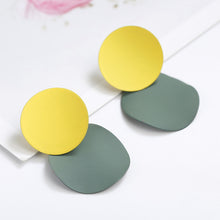 Load image into Gallery viewer, Big Vintage Earrings